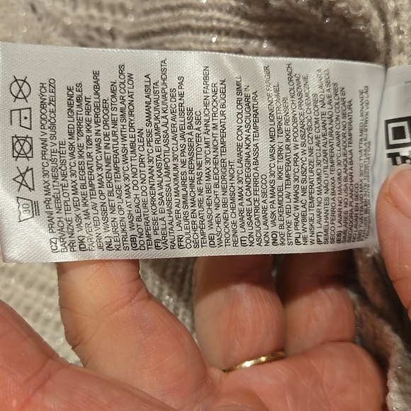 ESQUALO | Soft Cream Turtleneck Sweater Dress, Size S (Oversized) - Picture 7 of 7